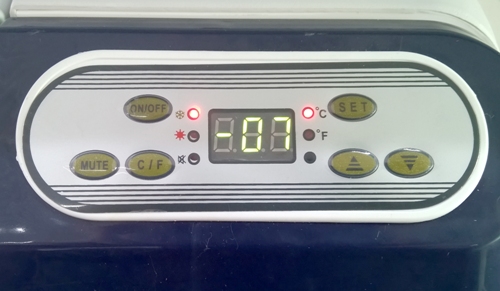 Автомобильный холодильник Сибиряк ХК-02-12Л 12 литров - панель управления